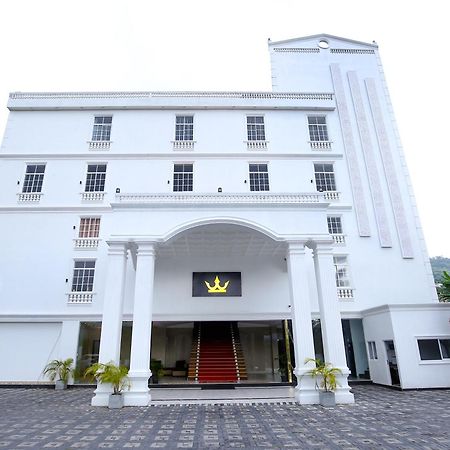 Crown Regency- Badulla Hotel Екстериор снимка