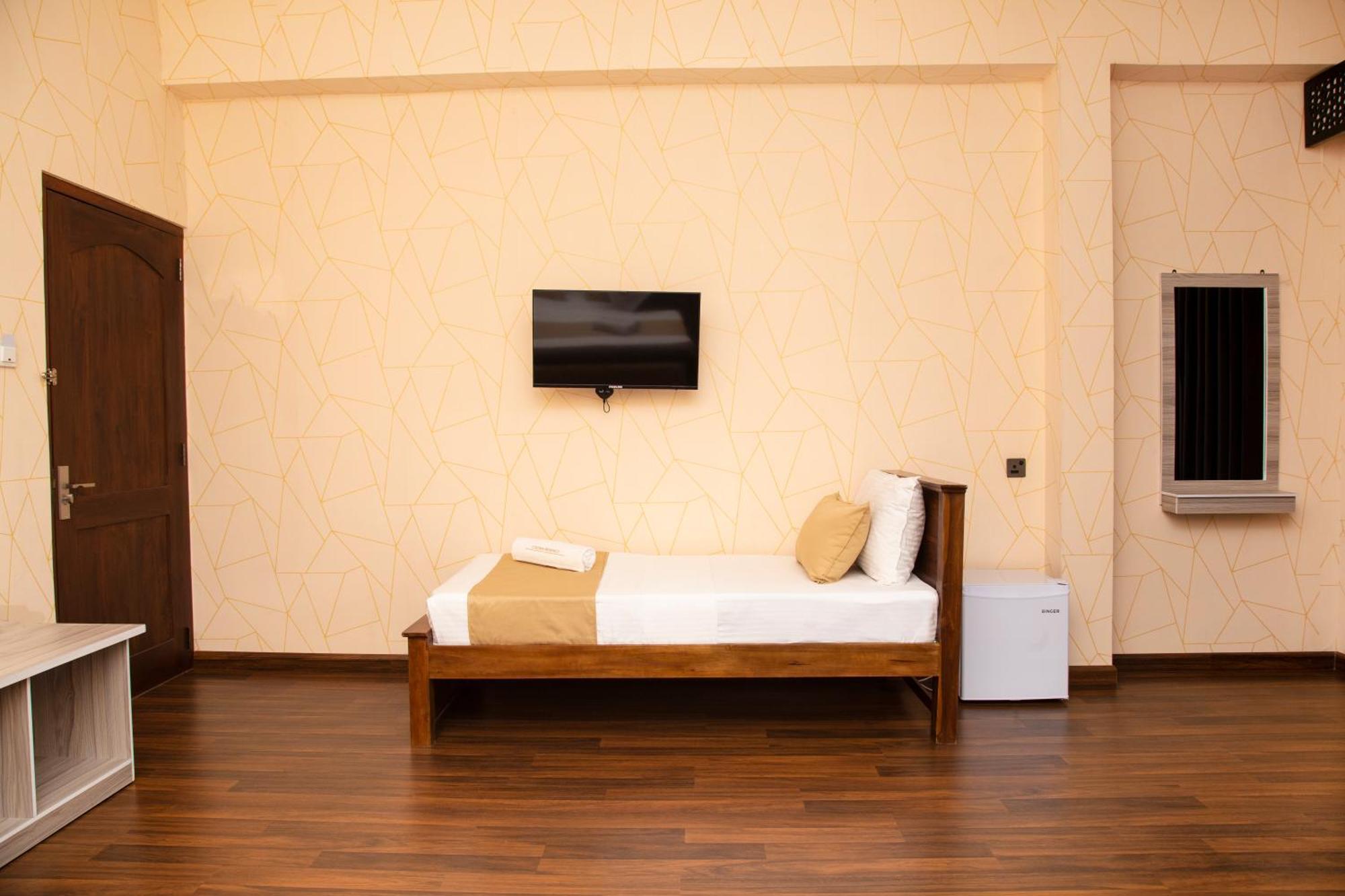 Crown Regency- Badulla Hotel Екстериор снимка