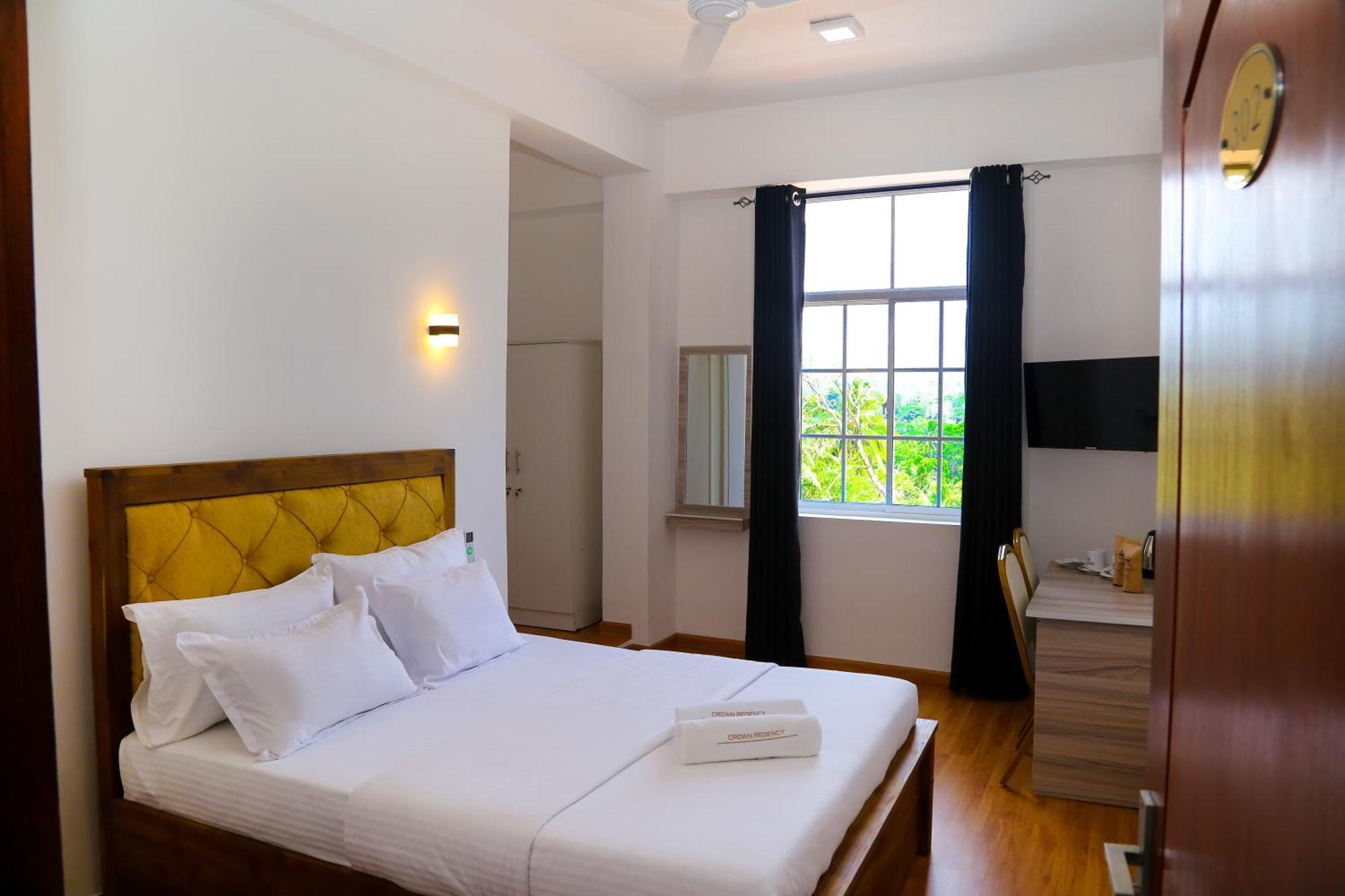 Crown Regency- Badulla Hotel Екстериор снимка
